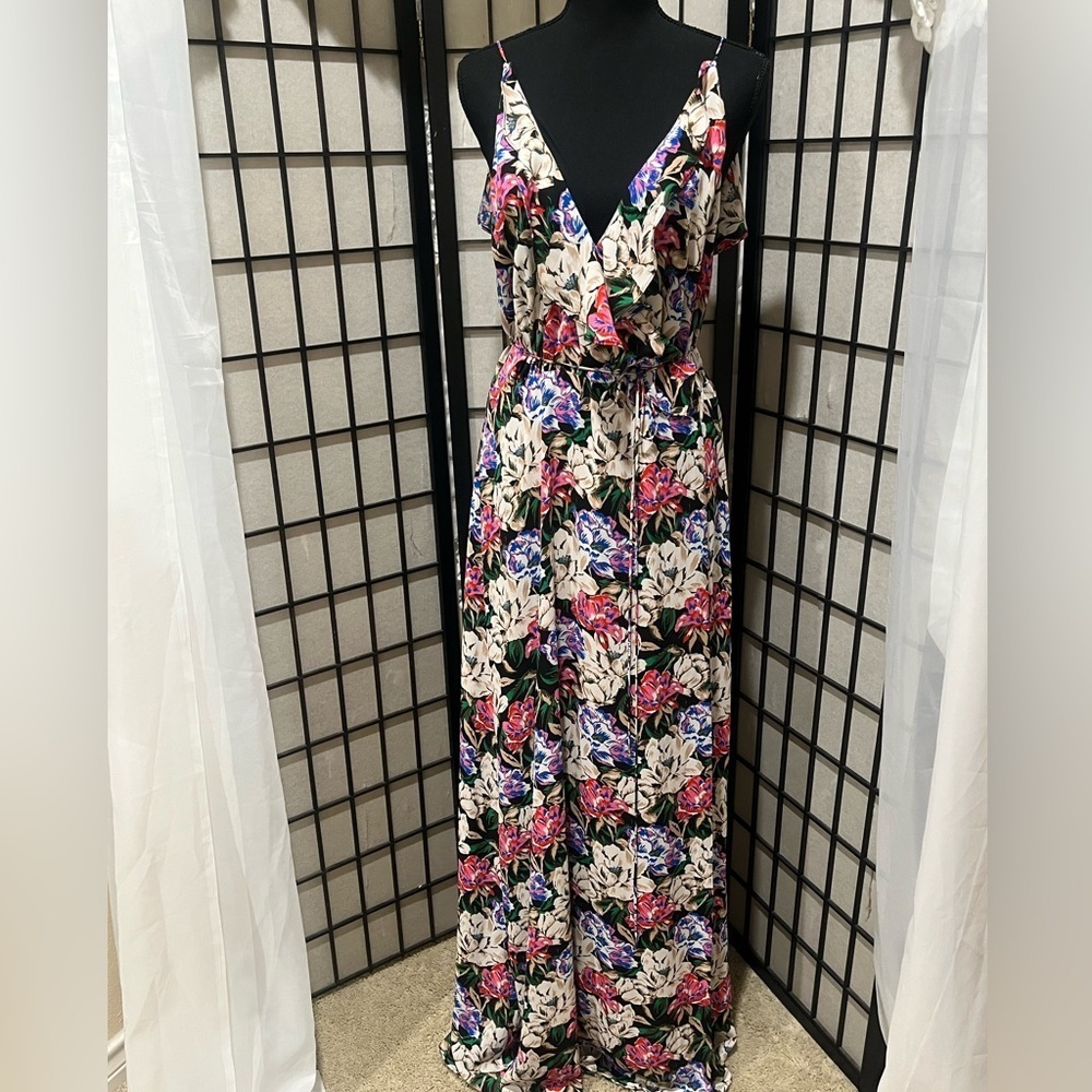 W A Y F MIDNIGHT FLORAL WRAP Maxi Dress with Strappy Back SIZE XL